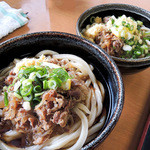 本格手打うどん はゆか - 肉ぶっかけ２玉と１玉