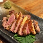 348342150 - ホロホロ鶏ももの炭火焼き