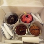 パティシェリア - さんざん迷ってチョコ系３つ。。(^_^；