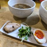KUCHE - 