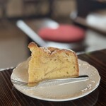 赤い屋根の喫茶店 駅舎 - 