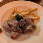 La Cocina de Cerezo - ไก่ย่างถ่านและมันฝรั่งทอด
