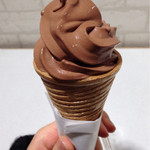 フィフスアヴェニューチョコラティア - チョコレートソフトクリーム レギュラー