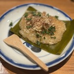 角打ち割烹 三才 - 帆立と烏賊の昆布〆なめろう（980円）