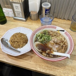 尾道ラーメン しょうや_1
