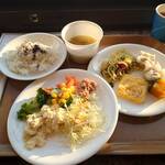 東横INN - 