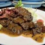 キャトルラパン - ステーキ 味噌ソース