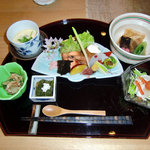 桜亭台町茶寮 - 五季の点心膳