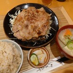 とん汁と玄米の店 檍食堂 - 