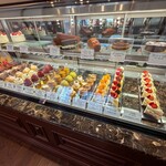 アヴランシュ・ゲネー - 