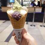 辻利 - 料理写真:辻利ソフト抹茶とあずきの京パルフェ880円