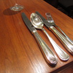 ラ クープ ドール - 卓上のカトラリー 