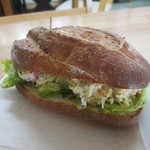 かうべる - ずわいがにドッグ