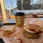 マクドナルド - 料理写真:メガマフィンセット(プレミアムローストコーヒ・ハッシュポテトー)   2026/1/6