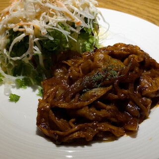 洋食屋 スゥリール_1