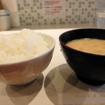 丸山吉平 - 味噌汁・・美味しい！！