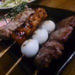 Sumibiyakiyachabou - 豚タン150円・うずら100円・つくね150円
