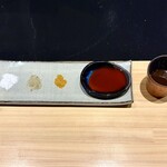 串揚げさとう - ソース、塩