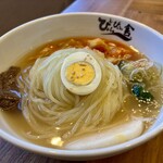 ぴょんぴょん舎 - 「盛岡温麺」（1,100円）