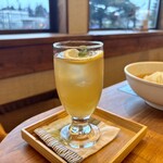 ぴょんぴょん舎 - 「クラフトコーラ ポクポ」（550円）