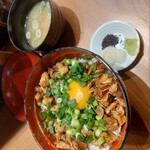 幸丼 - 豚玉丼（並）