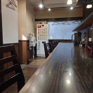 白カレーの店 1/f ゆらぎ _2