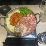 完全個室 クラフトビール×肉バル クラフトマーケット - 