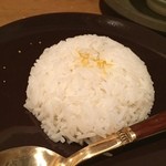 ラホツ - タイ米です。黒米と選べたのですが、やはりタイ料理食べるときはこれかなと♪( ´▽｀)
