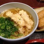 ふく泉 - ごぼ天うどんといなり。(2611)