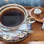 手焼きコーヒーの店 新湖月 - セットのコーヒー