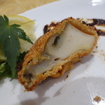 トゥ・ラ・ジョア - アワビのカツレツは、衣が自家製からすみの粉！