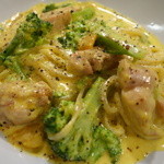 YAICHIRO - 伊勢赤鶏とカボチャのクリームソース（生パスタにて）