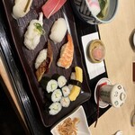 にぎり長次郎 - 料理写真:
