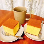福砂屋 - 料理写真:カステラと緑茶