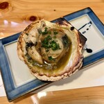 爐端 炎 橫濱店 - 烤扇貝