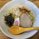 麺屋マルダイ - 油そば（大盛）＋背脂　880＋100円