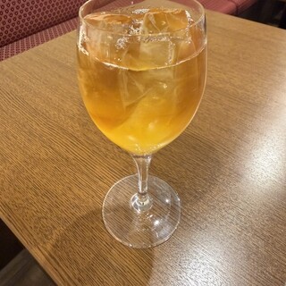 サロン・ド・ティファニー_0