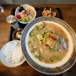 麻里花お食事処 - 