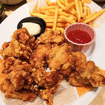 旨唐揚げと居酒メシ ミライザカ - 唐揚げ&ポテト