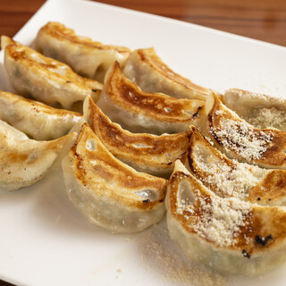 24時間 餃子酒場_0