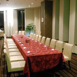 ビストロ ブルゴーニュ - 東側の客席