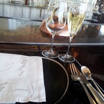 表参道うかい亭 - テーブルセッティング