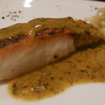 ビストロ ブルゴーニュ - 真鯛のポアレ　ソースを掛けて