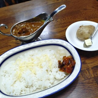 欧風カレー インディラ_1