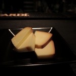 DEN - スモークチーズ