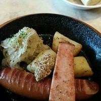 シュタインハウス 銀座店 - ソーセージランチ