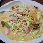 リンガーハット - 料理写真:ピリ辛ちゃんぽん麺1.5倍