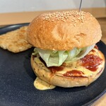 たこ焼きバル徳次郎 - ランチチーズバーガー1050円