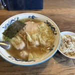 松波ラーメン店 - 