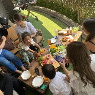 【8・12名様(最大20名様)/テラス席】夜風を感じながら乾杯★開放感抜群の空間